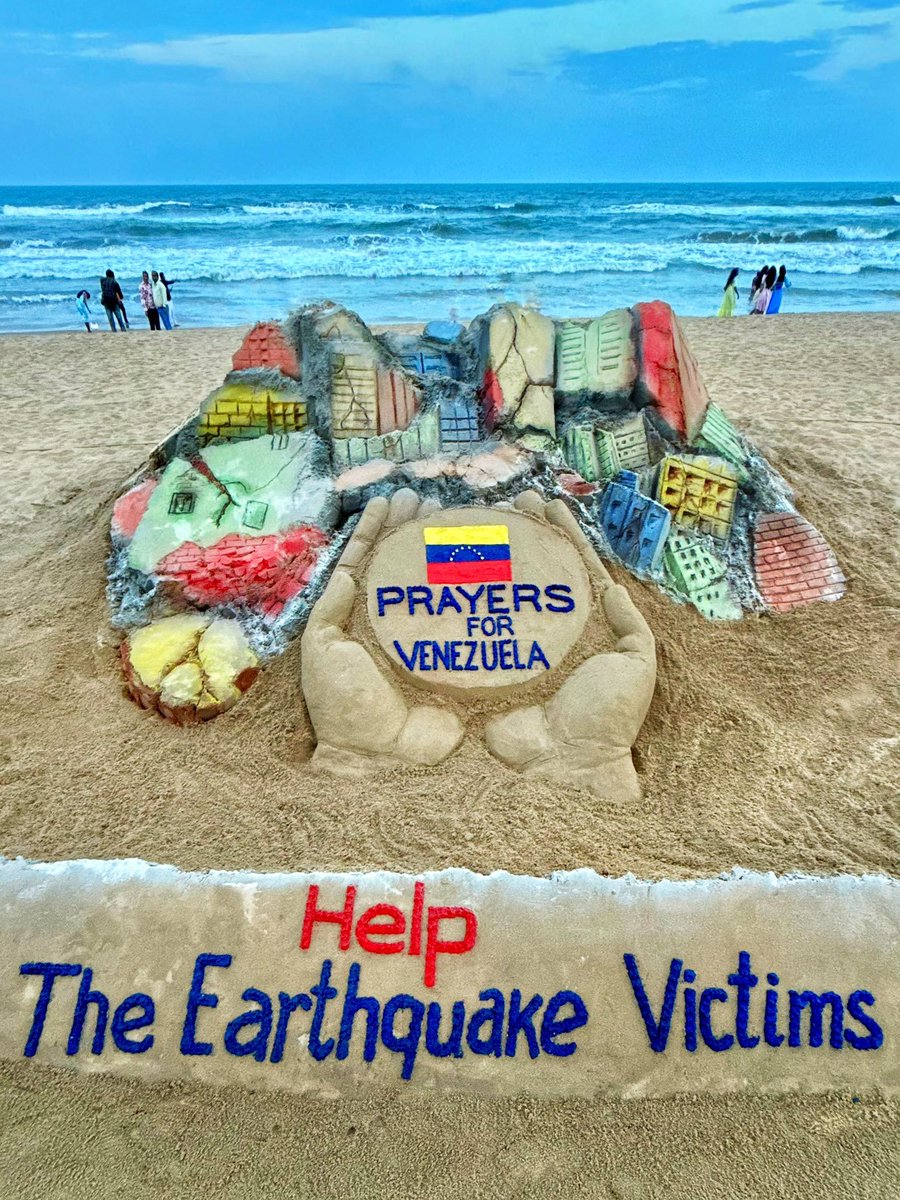 Sudarsan Pattnaik Creates Sand Art in Puri to Express Solidarity with Venezuela Earthquake Victims